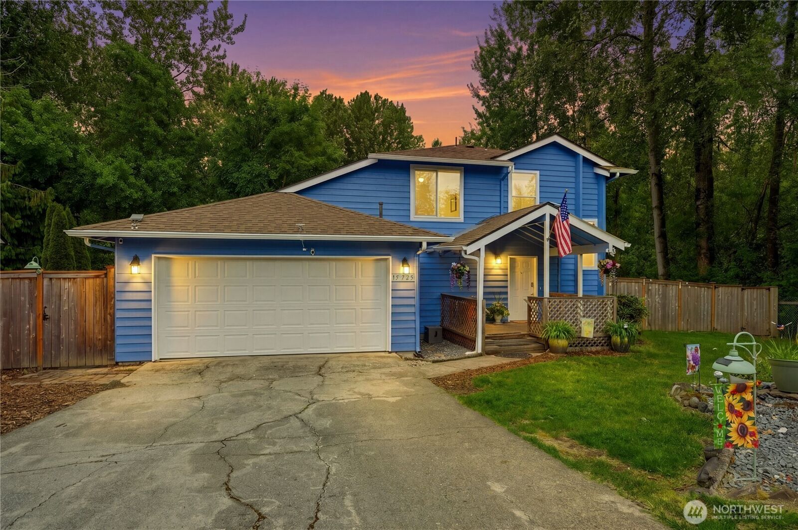 Property Photo:  15725 E 88th Avenue Ct E  WA 98375 