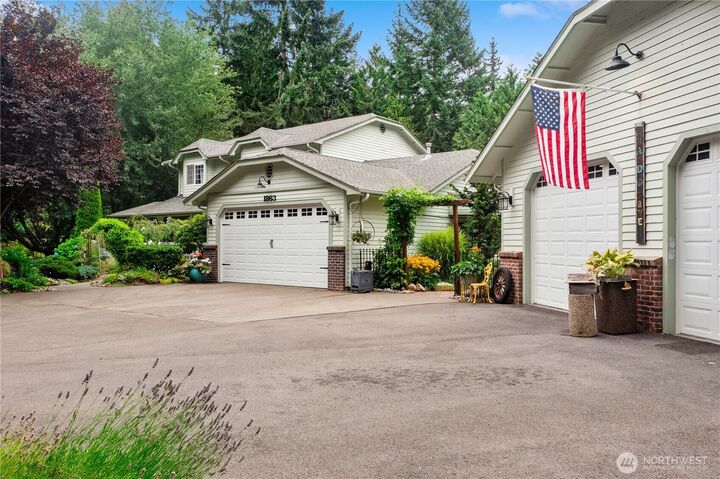Property Photo:  1863  Connery Lane E  WA 98366 