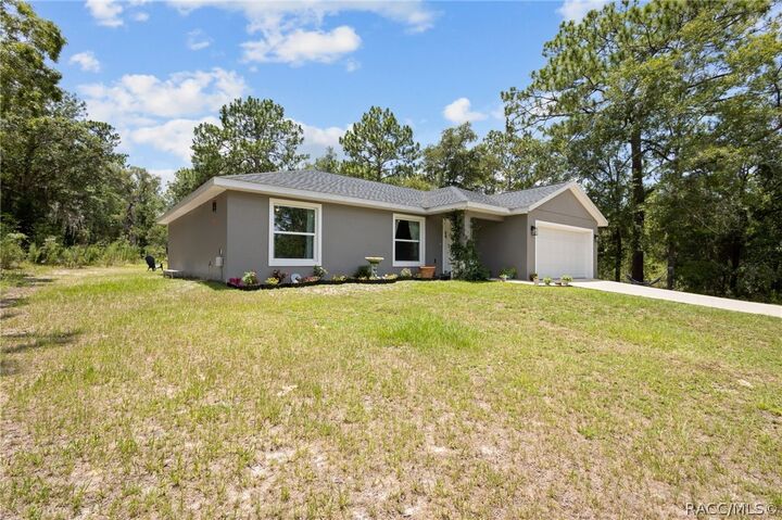 Property Photo:  23092 Skylark Lane  FL 34431 