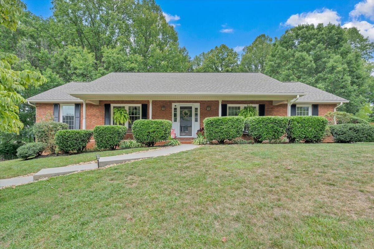 Property Photo:  92 Pippin St  VA 24019 