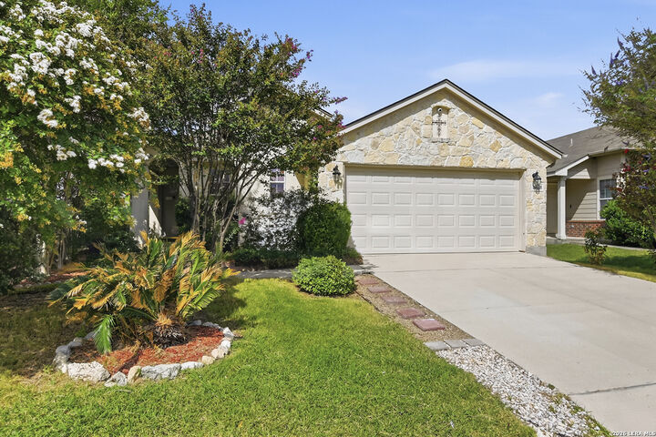 Property Photo: 10408 Ancient Anchor TX 78245