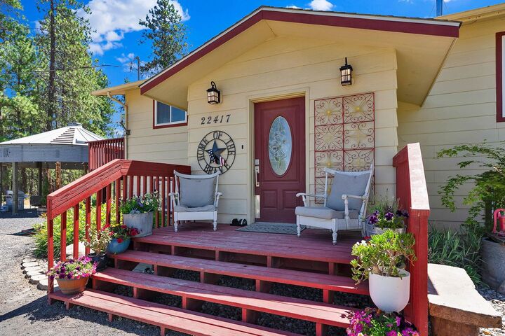 Property Photo:  22417 W Malloy Prairie Rd  WA 99004 