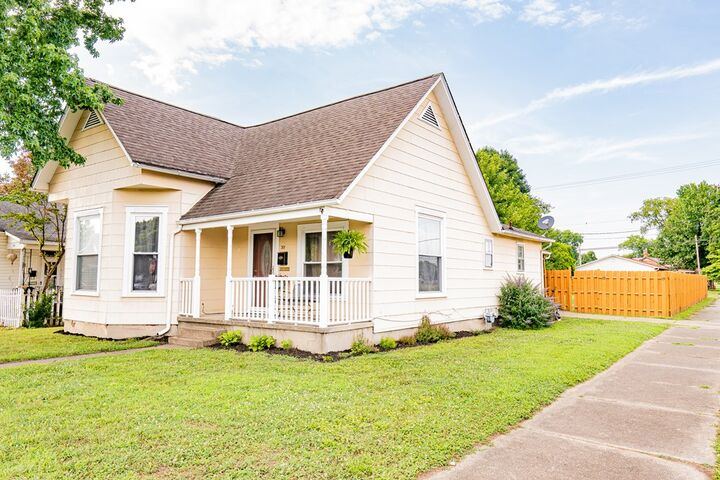 Property Photo: 311 Market OH 45690