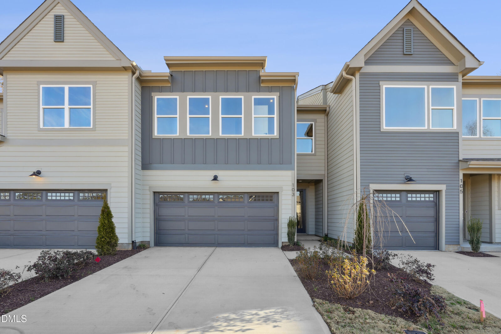 Property Photo:  231 Oak Summit Place  NC 27516 