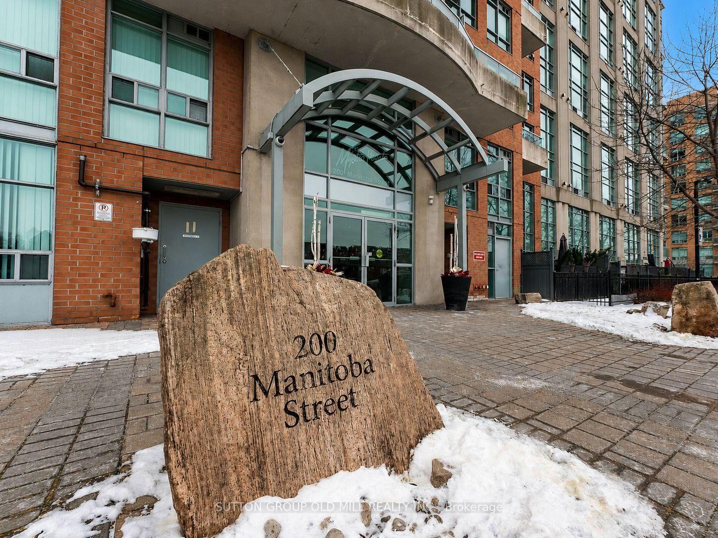 Property Photo:  200 Manitoba Street 411  ON M8Y 3Y9 