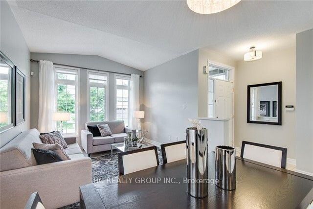 Property Photo:  29 Davidoff Street  ON L6E 1P6 