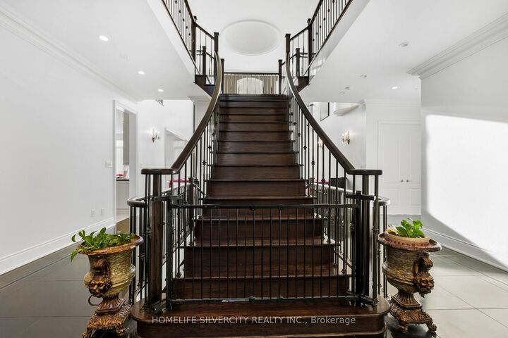 Property Photo: 492 Rougemount Drive ON L1W 2B9