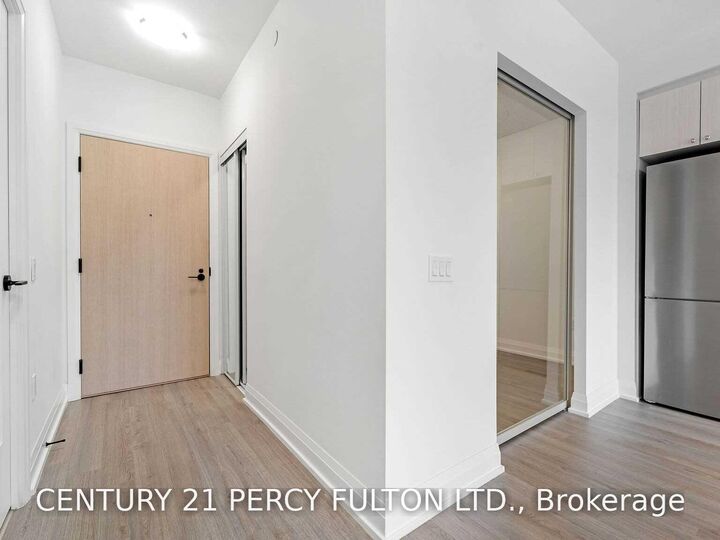 Property Photo:  50 George Butchart Drive 612  ON M3K 0C9 
