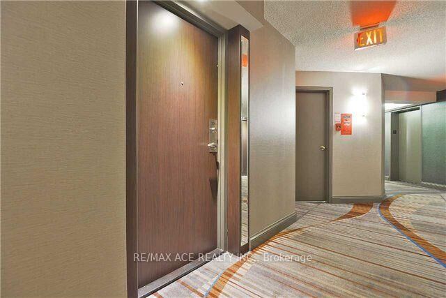 Property Photo: 2261 Lake Shore Boulevard W 301 ON M8V 3X1