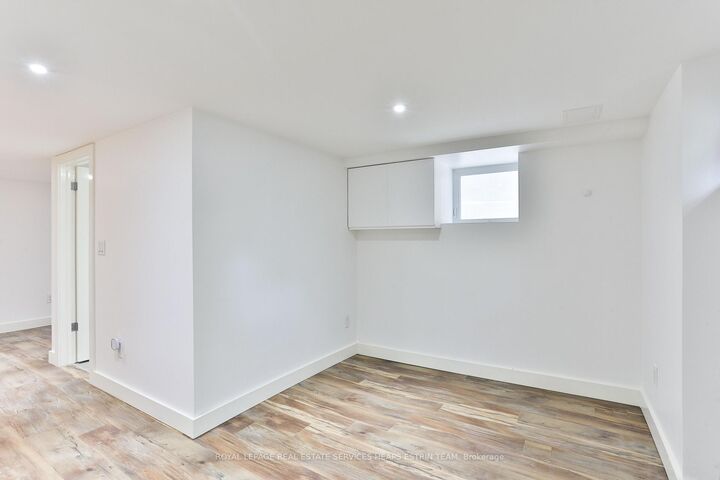 Property Photo:  70 Concord Avenue Lower  ON M6H 2P1 