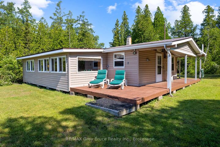626 Warner Bay Road — photo 1