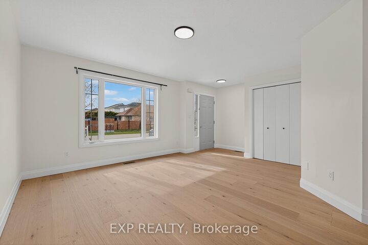 Property Photo: 101 Anastasia Crescent ON N3P 2A8