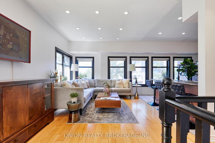 Property Photo: 1496 Victoria Park Avenue 256 ON M4A 2M6
