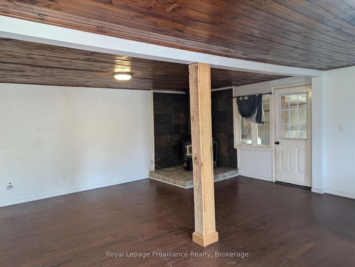 Property Photo: 4310 Henderson Road ON K0H 1B0