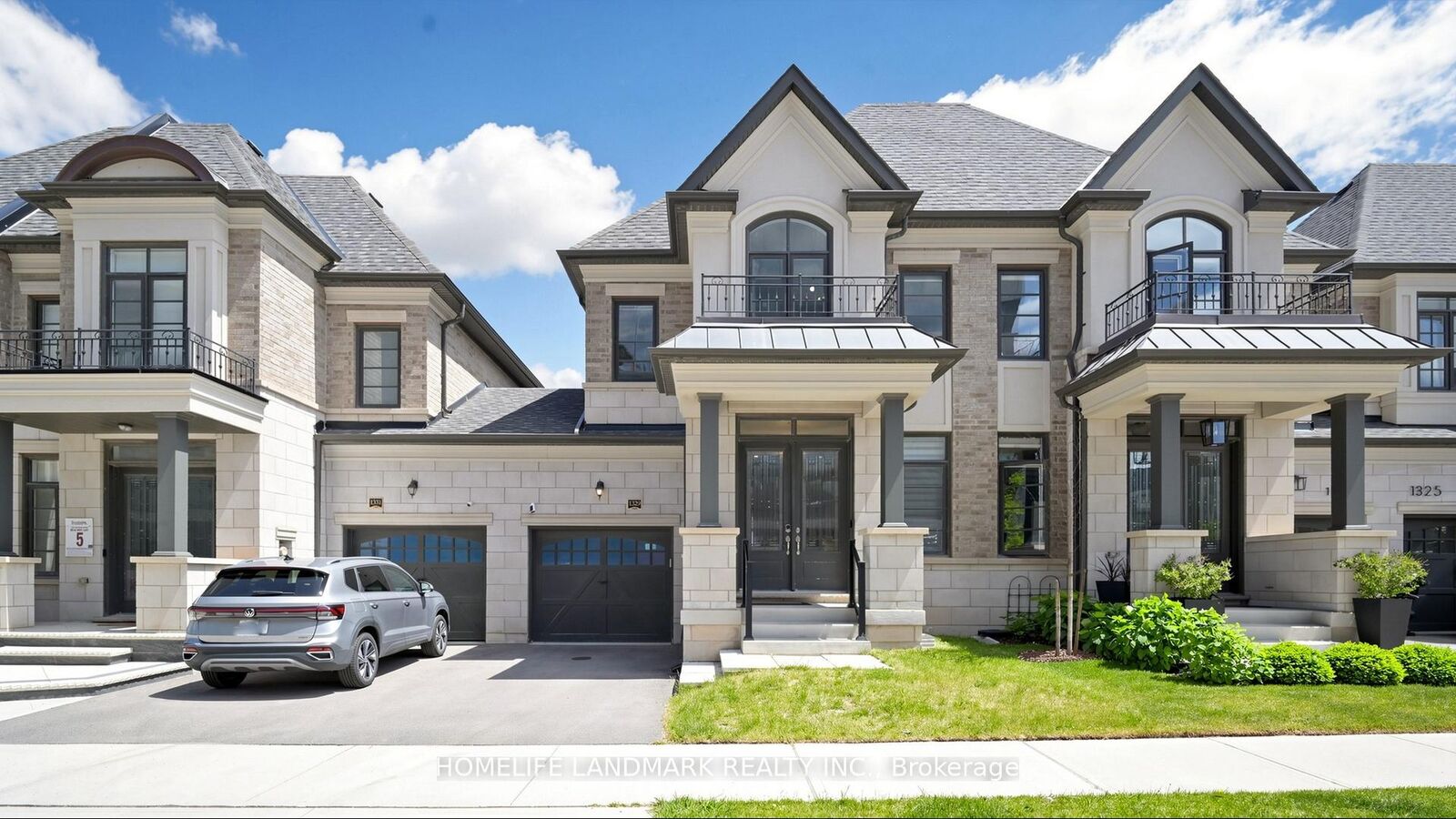 Property Photo:  1329 Merton Road  ON L6M 5L7 
