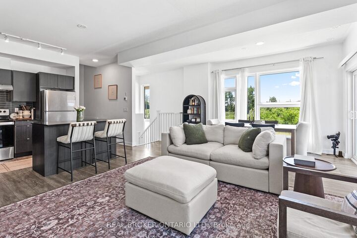 Property Photo:  1121 Cooke Boulevard 1  ON L7T 0C3 