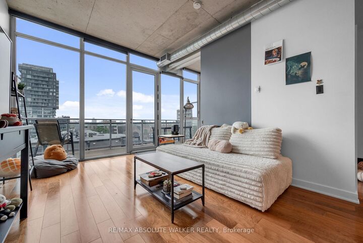 Property Photo:  360 McLeod Street 717  ON K2P 1A4 