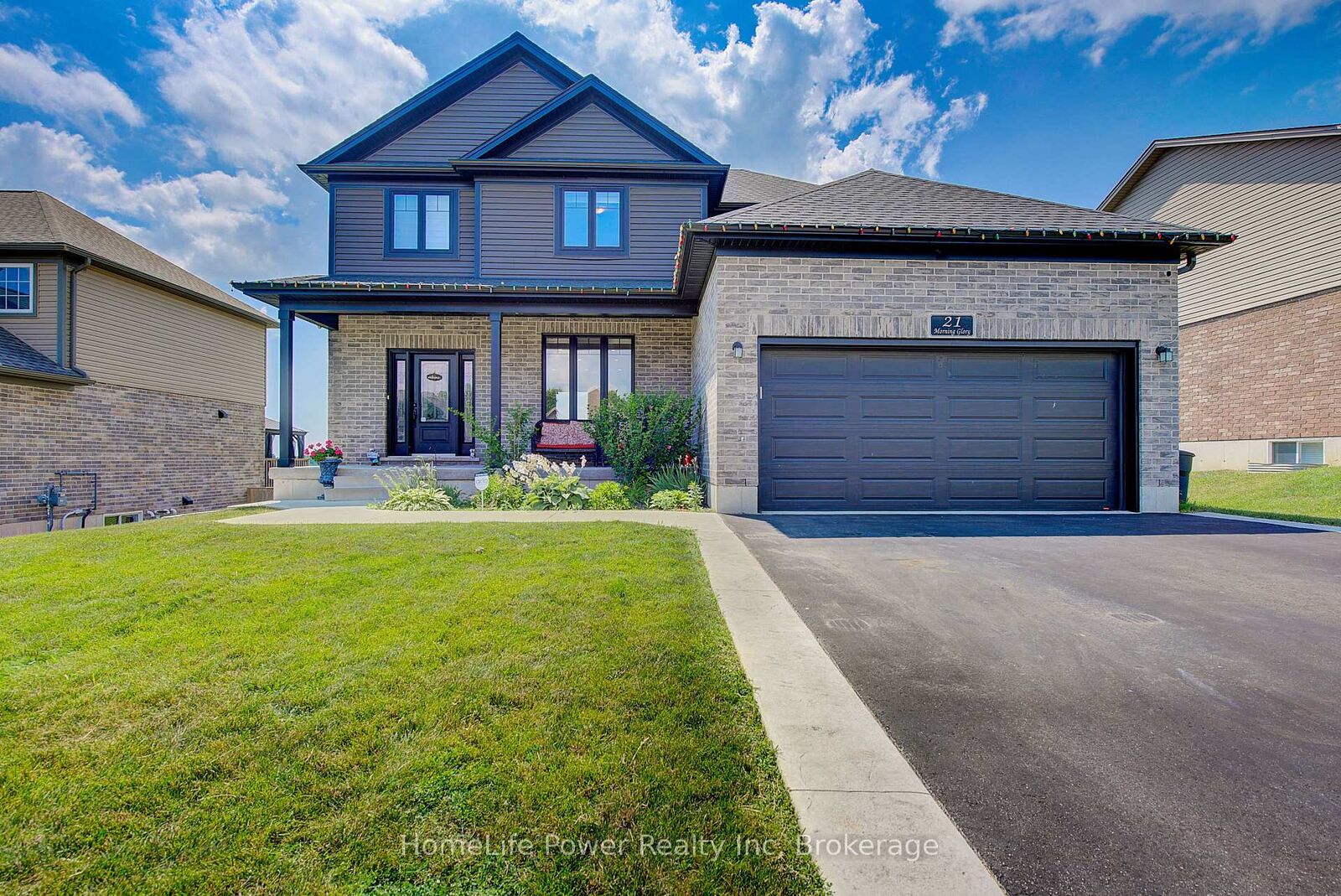 Property Photo: 21 Morning Glory Drive ON N4G 5S9
