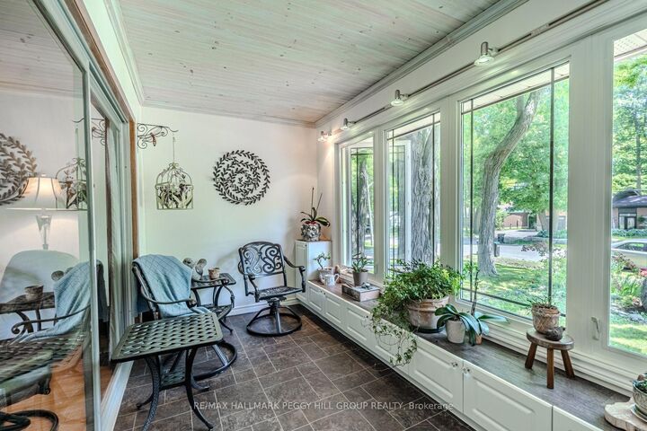 Property Photo: 828 Dominion Avenue ON L4R 1S7
