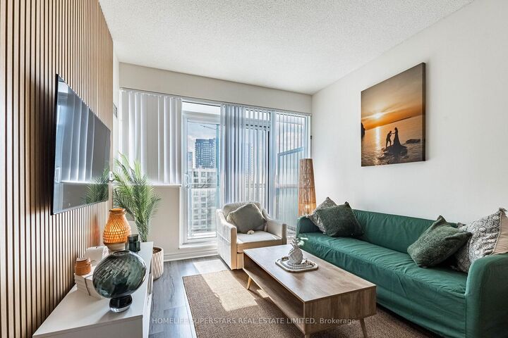 Property Photo: 349 Rathburn Road W 2208 ON L5B 0G1