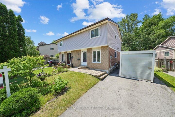 Property Photo: 2320 Middlesmoor Crescent ON L7P 3X7