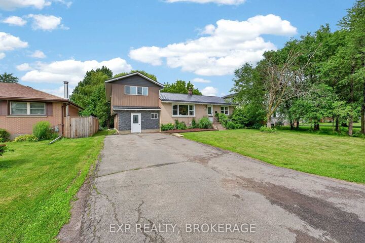 Property Photo: 44 Lennox Street ON K7M 4S4