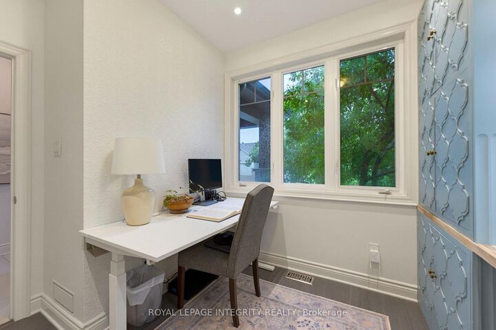 Property Photo:  319 Bobolink Ridge  ON K2V 0B7 