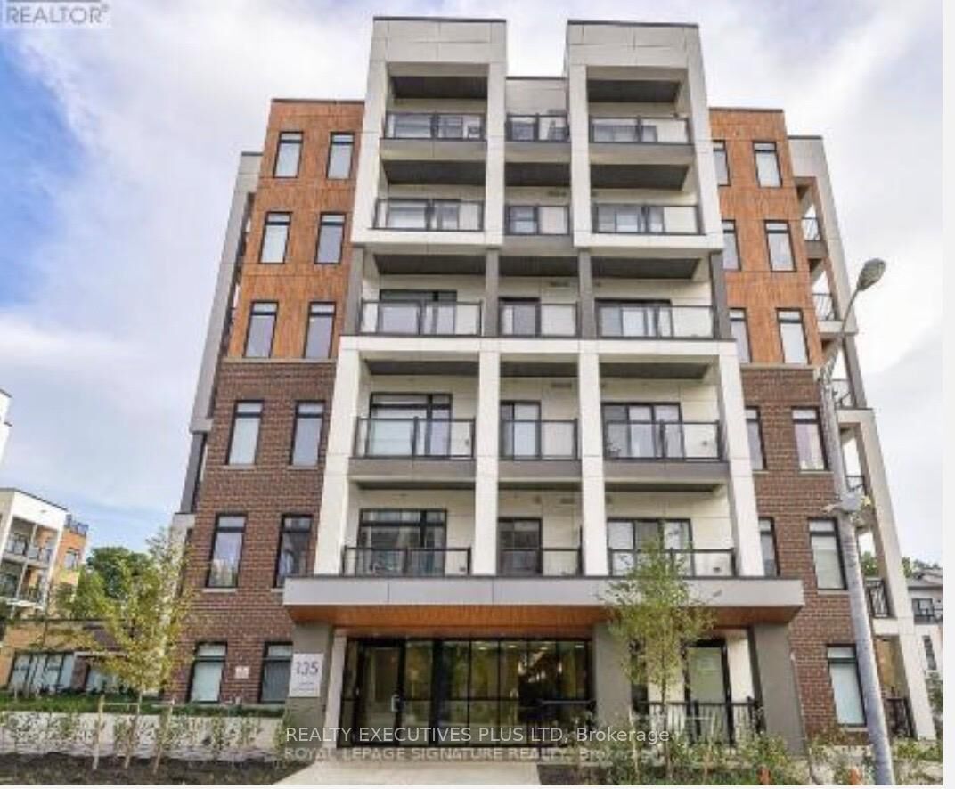Property Photo: 135 Canon Jackson Drive 606 ON M6M 0C3