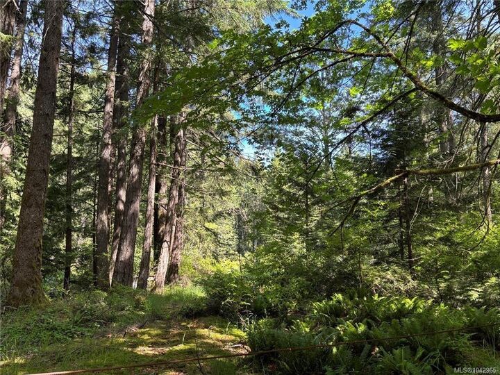 Property Photo:  5596 Munn Rd  BC V9E 1G7 