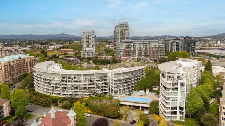 Property Photo:  68 Songhees Rd #120  BC V9A 0A3 