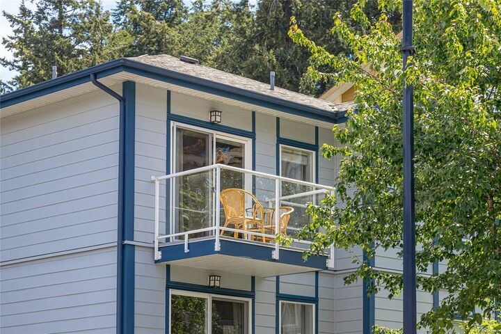 383 Wale Rd #300 — photo 1