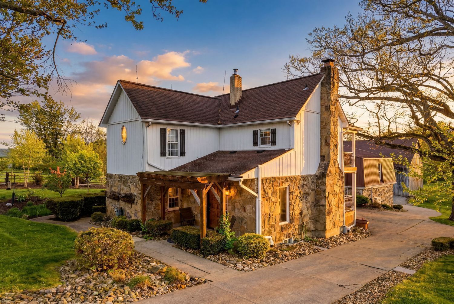 Property Photo: 232 Whitestown Road PA 16037