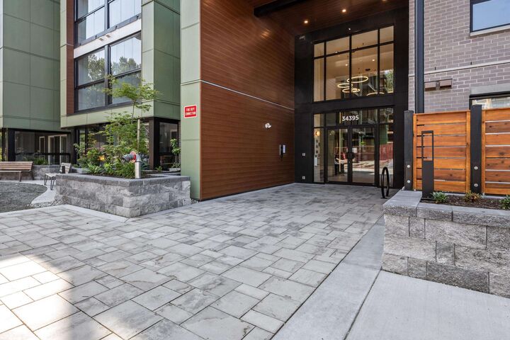 Property Photo: 34395 Gladys Avenue 309 BC V2S 0R4