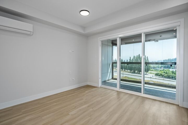 Property Photo:  34395 Gladys Avenue 408  BC V2S 0R4 