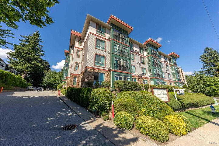 Property Photo: 33485 South Fraser Way 207 BC V2S 8P9