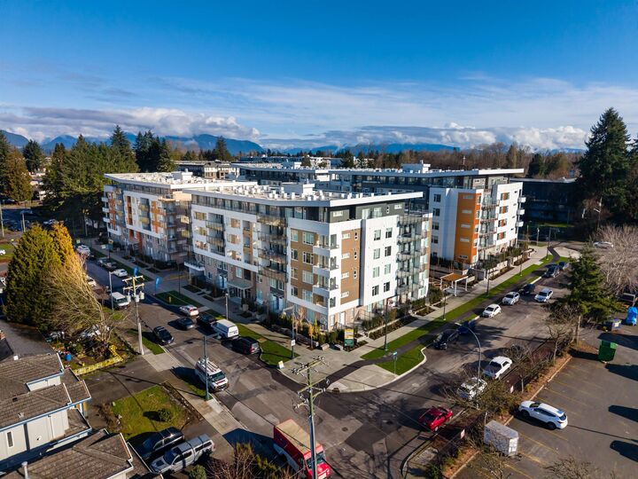 Property Photo: 10465 139 Street 512 BC V3T 0W3