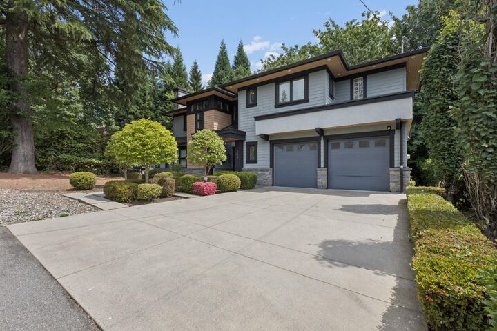1250 Sinclair Street — photo 1