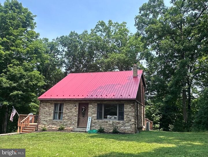 Property Photo: 845 Oak Ridge Dr PA 17233