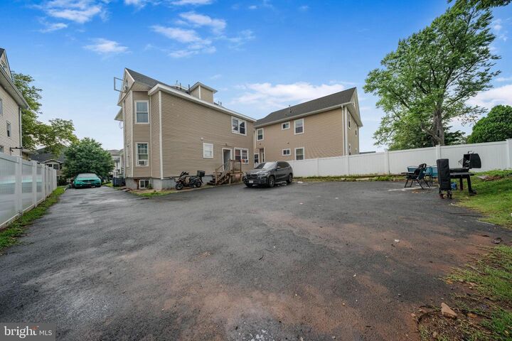 Property Photo:  421-423 Magie Avenue  NJ 07208 