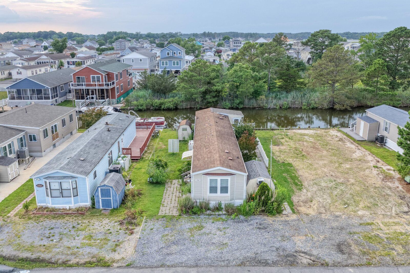 Property Photo:  37885 Swann Drive  DE 19975 