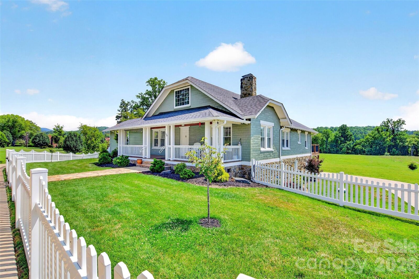 Property Photo: 768 Lake Tahoma Road NC 28752