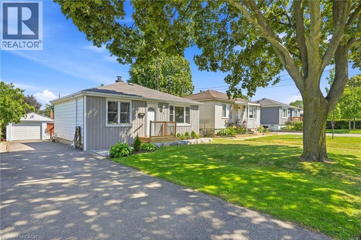 Property Photo:  197 East 44th Street  ON L8T 3Y5 
