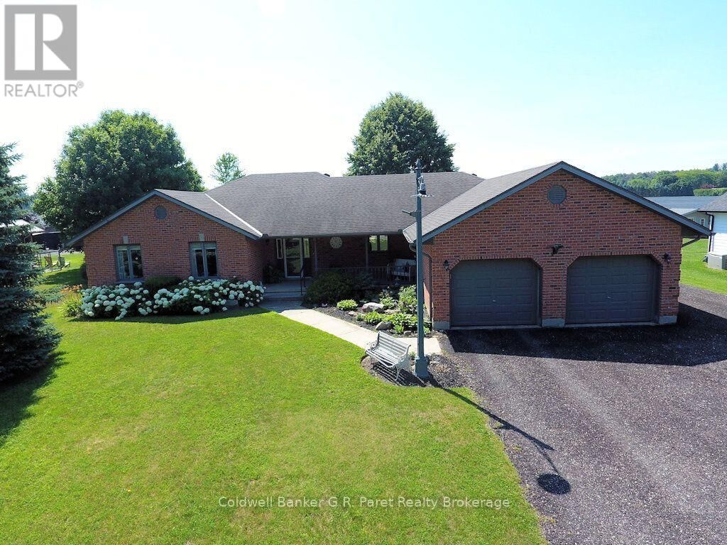 Property Photo: 990 Norfolk County Road 21 Road ON N4B 2W4