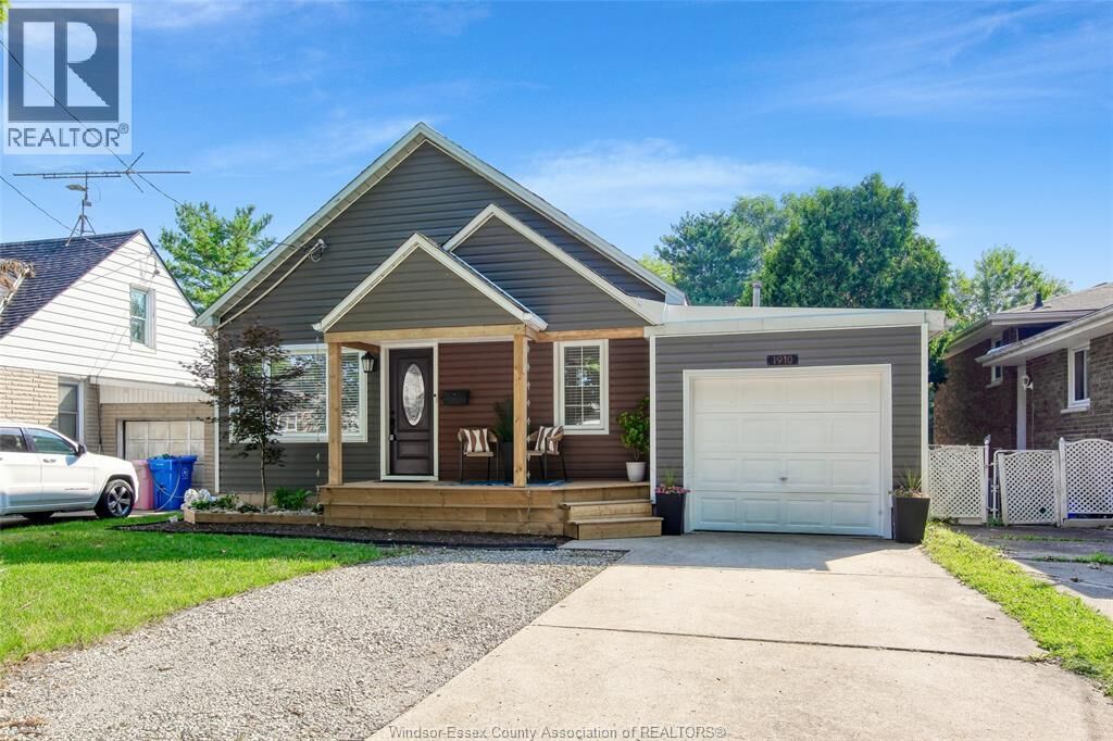 Property Photo: 1910 Westminster ON N8T 1X6