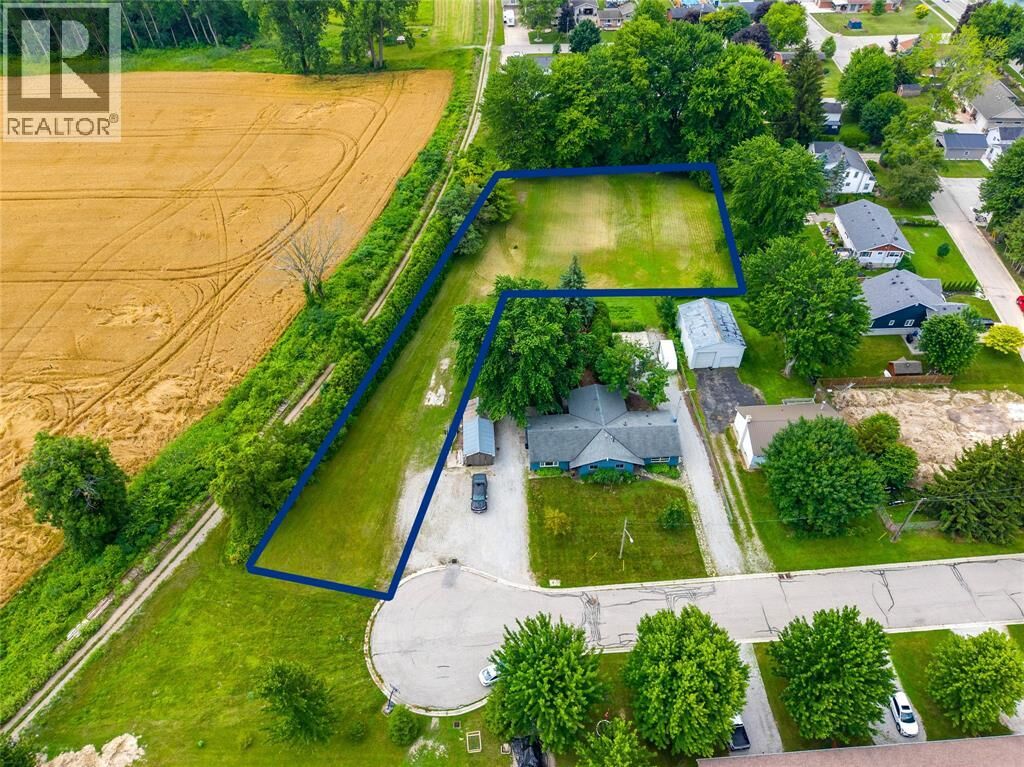 Property Photo: 505 Gallerno Lane ON N0P 2B0