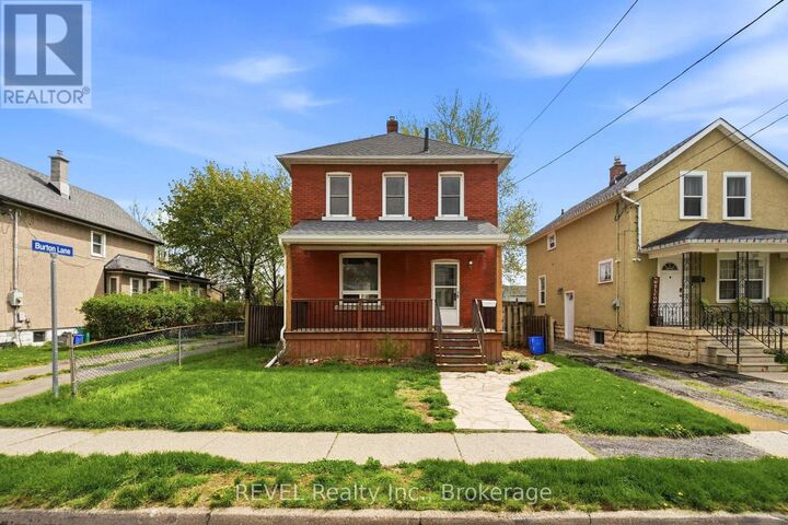 Property Photo: 19 Victoria Street ON L3B 4L6