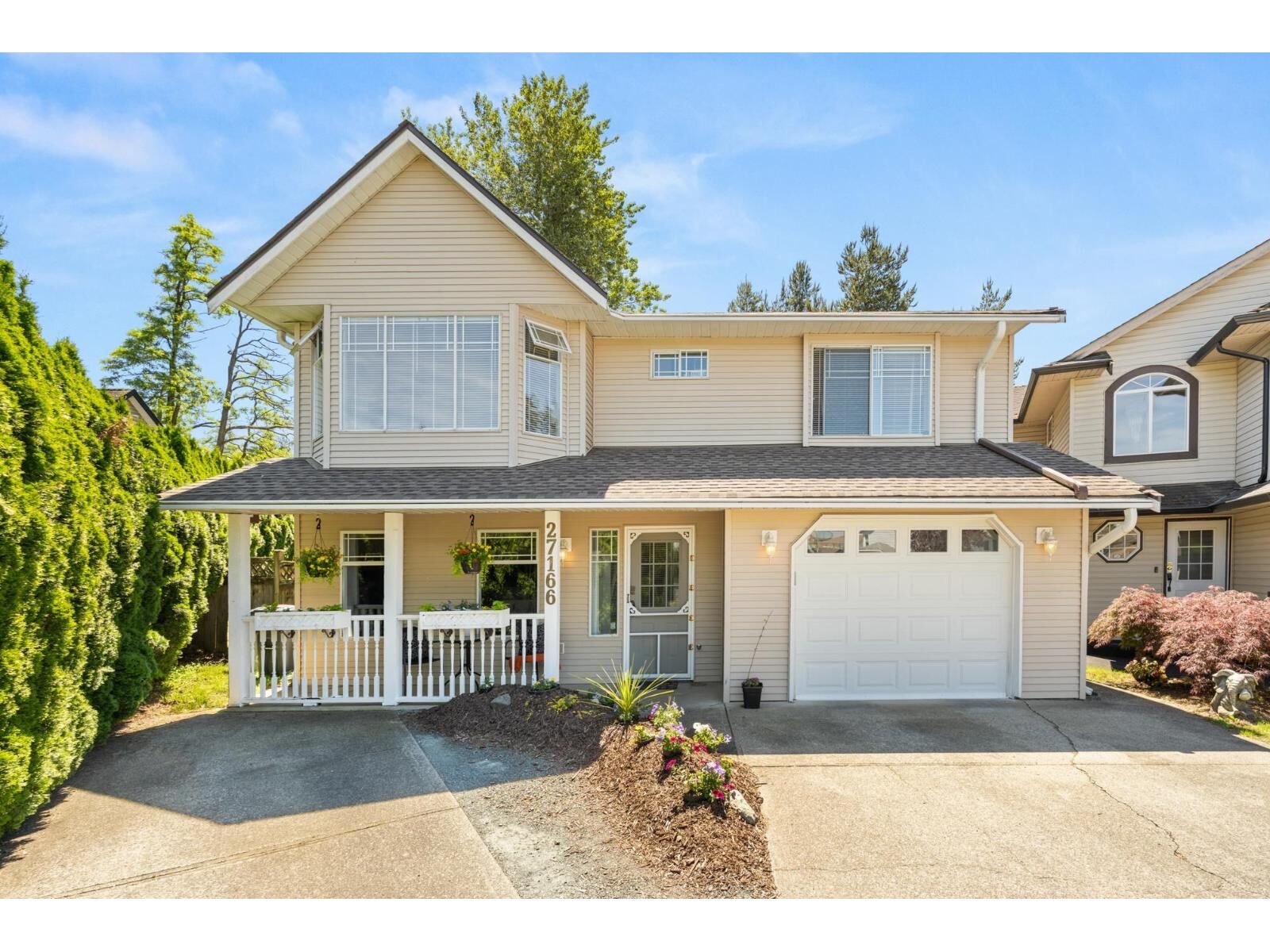 Property Photo:  27166 33 Avenue  BC V4W 3H6 