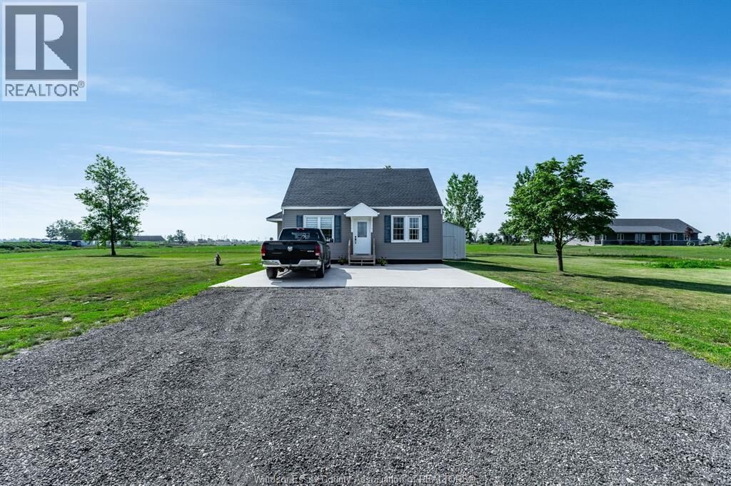 Property Photo:  6550 Middle Line  ON N0P 1W0 