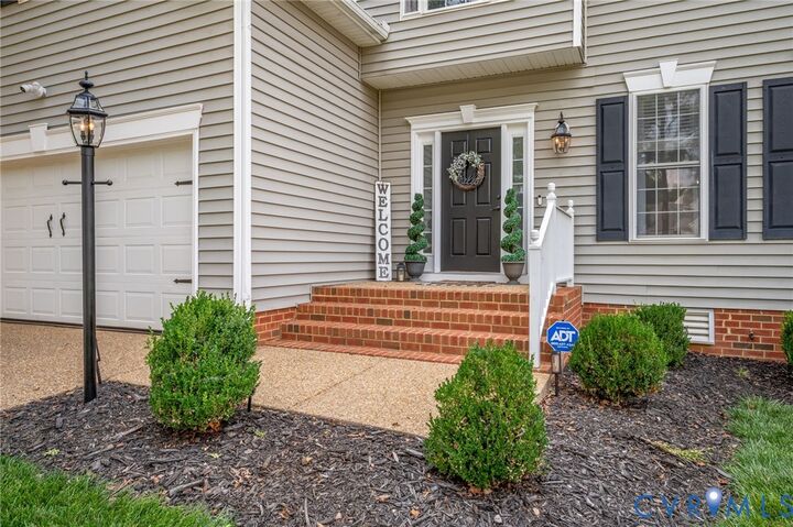 Property Photo: 9006 Spyglass Hill Crescent VA 23832