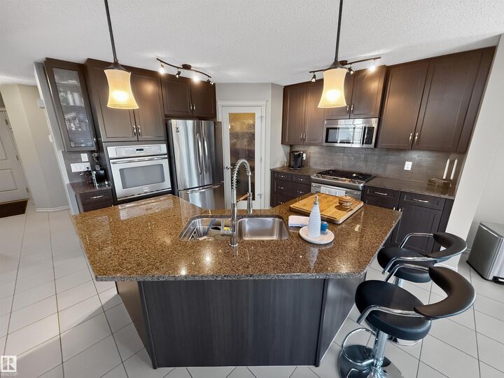 Property Photo: 21 Hartwick Way AB T7X 0A5